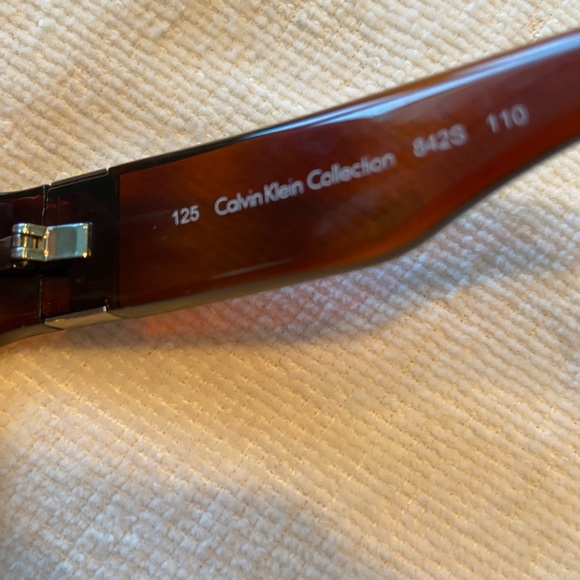 Brown Calvin Klein 842S sunglasses like new silver logo - Picture 5 of 6